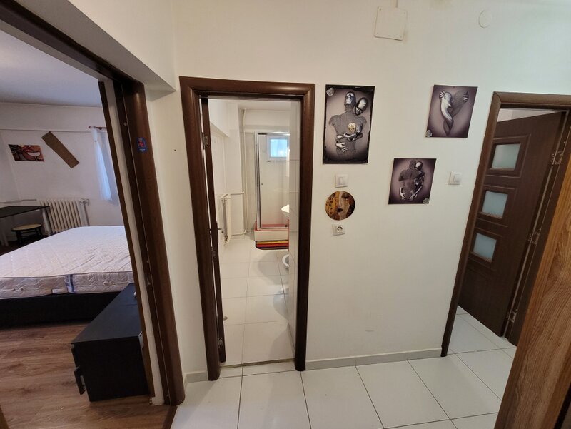 Piata Unirii, garsoniera spatioasa